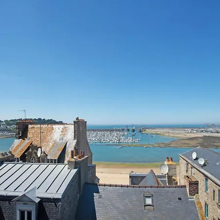 Bas-sablons By Interhome Saint-Malo